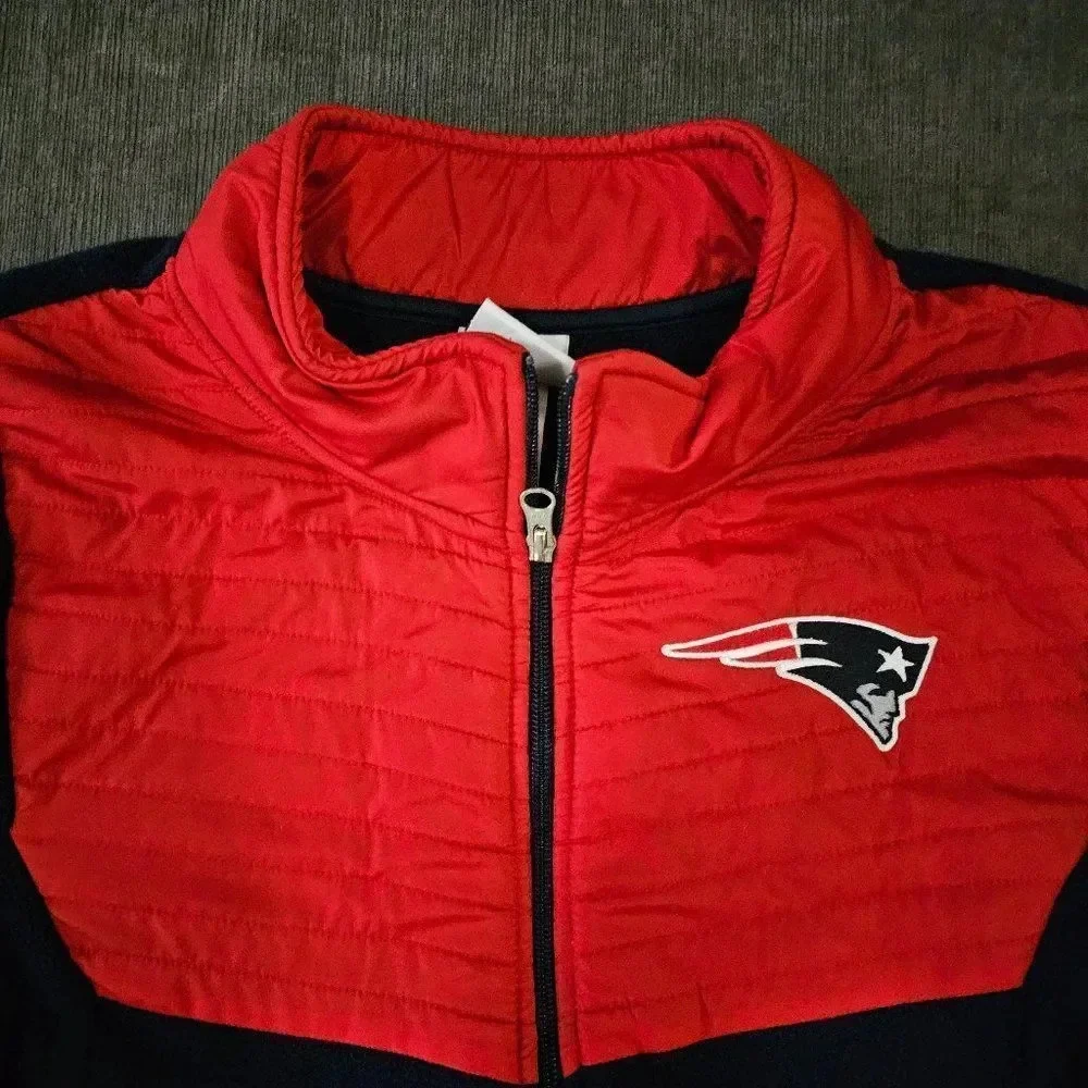 NFL team apparel